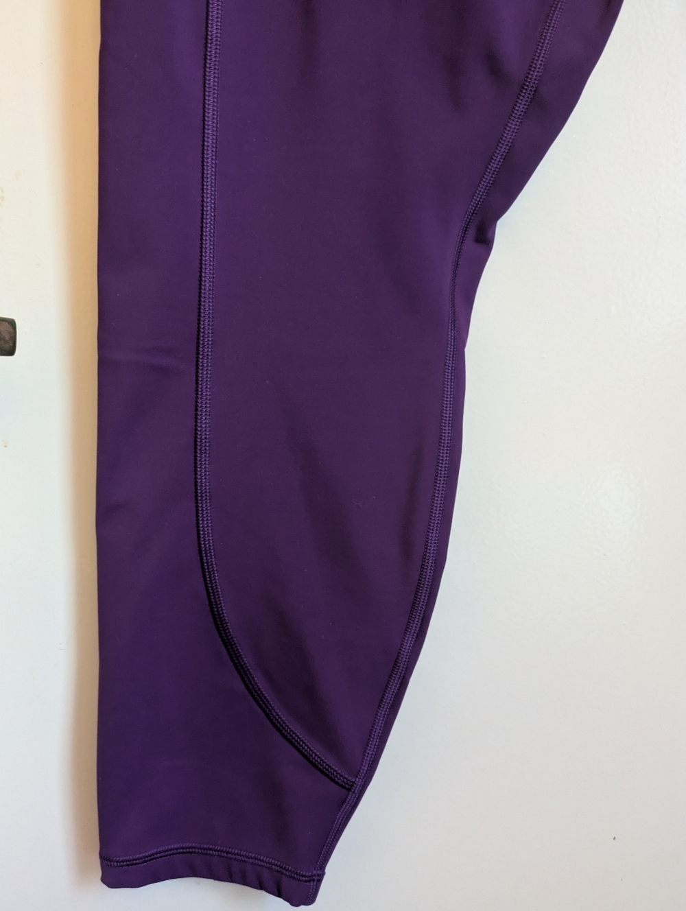 Athleta Rainier Tight Leggings Purple Violet Yoga Fitness Workout Pants 2X - Picture 7 of 16